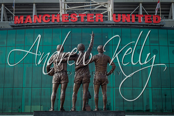 Old Trafford Statue